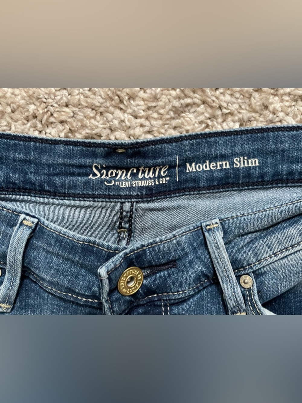 Signature by Levi Strauss Mid-Blue Skinny Jeans - Picture 2 of 7